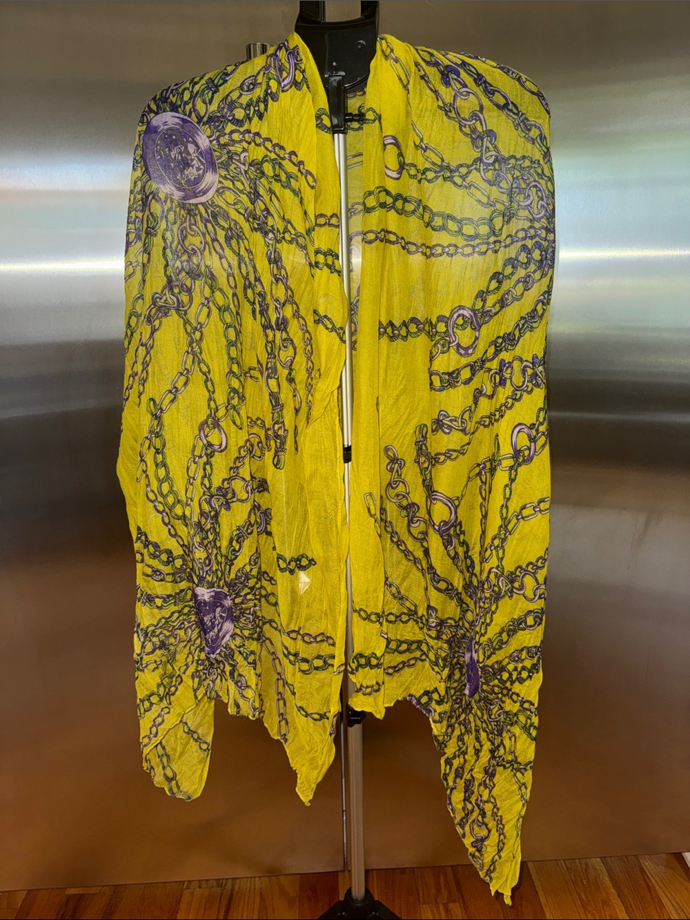 Aratta Silent Journey NWOT Bright Yellow Chain-Print Lightweight Wrap Scarf